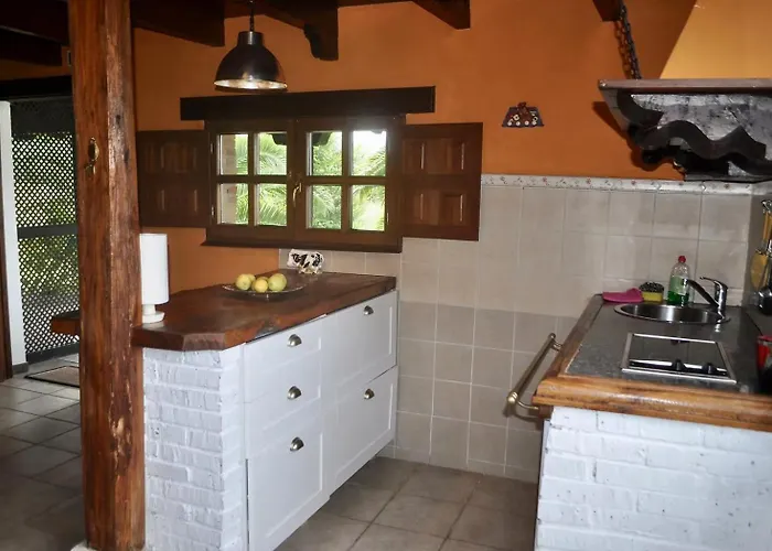 Appartement Kety 2 *